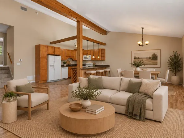 11109 Trail West Rd, Bloomington, MN 55437