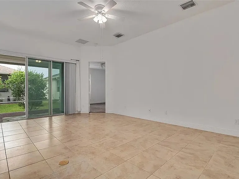 1856 Red Oak Ter — Photo 15