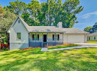 1603 Carriage Hills Dr, Griffin, GA 30224