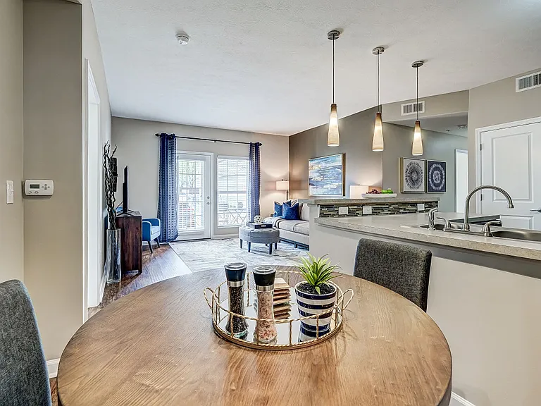 Clifton Park Apartment Homes — Photo 5