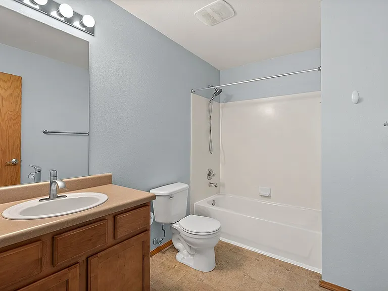 3130 Hoffman Hill Blvd — Photo 22
