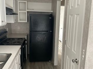 861 Ridge Rd TRAILER 40, Homewood, IL 60430