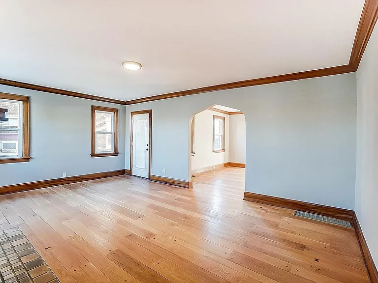 2029 Wanda Ave #1 — Photo 7