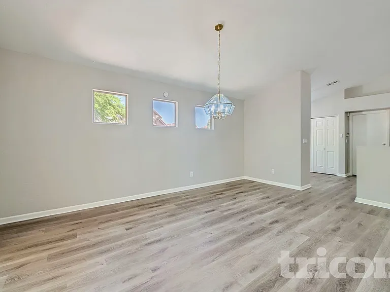 8235 E Crooked Tree Trl — Photo 6