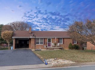 73 Loch Dr, Staunton, VA 24401