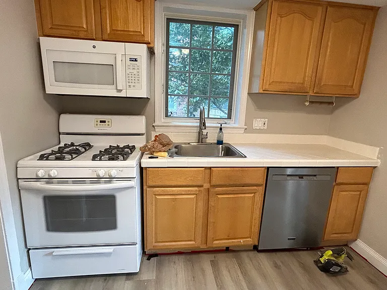 243 N Granada St — Photo 7