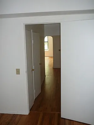 Rented by Warren T Real Estate Corp. | media 27