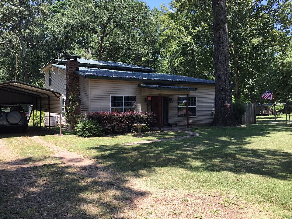 1st image of 655 Forest Gln