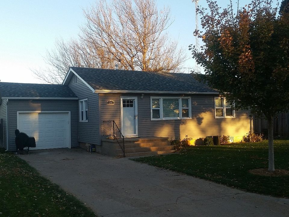 Front View - Single Garage
