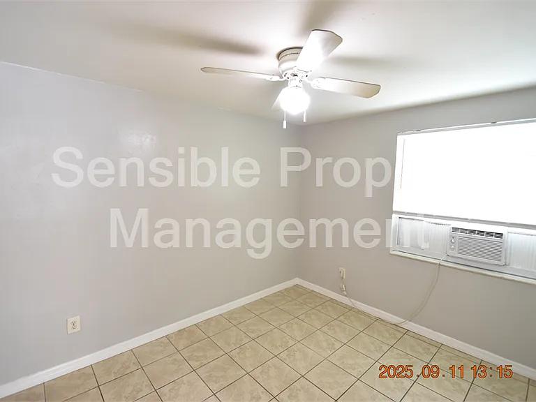 403 Milwaukee Ave #403 — Photo 11