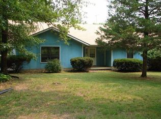 232 Fieldstone Rd, Marshfield, MO 65706