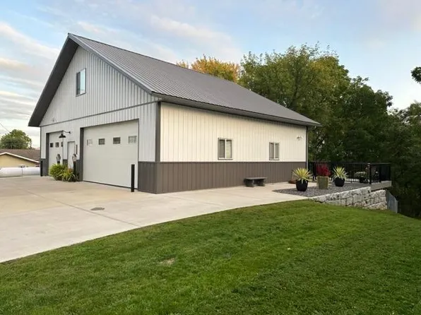 605-B Main STREET, Brownsville, MN 55919