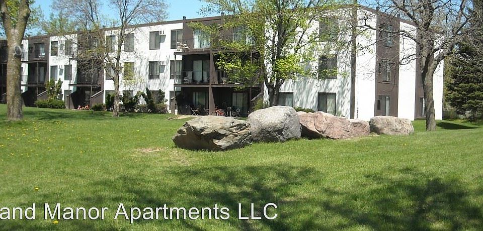 2nd image of 7405 123rd St W APT 302