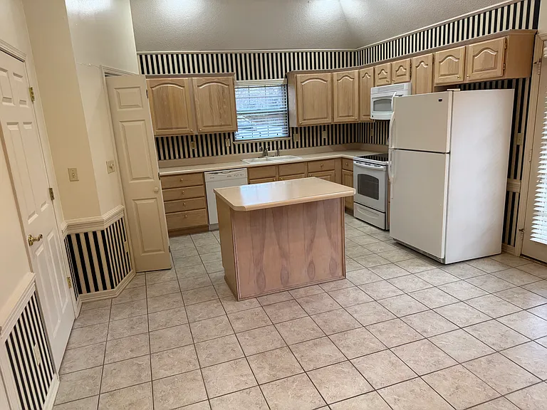 1230 Brookshire Rd #1230 — Photo 7