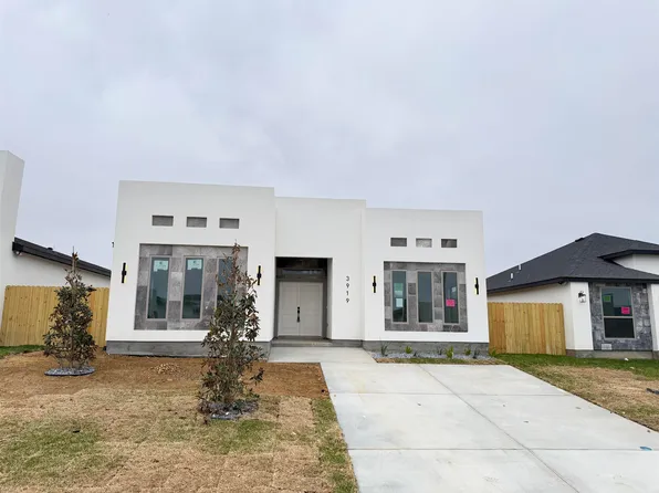 3919 Yoyis St, Laredo, TX 78046