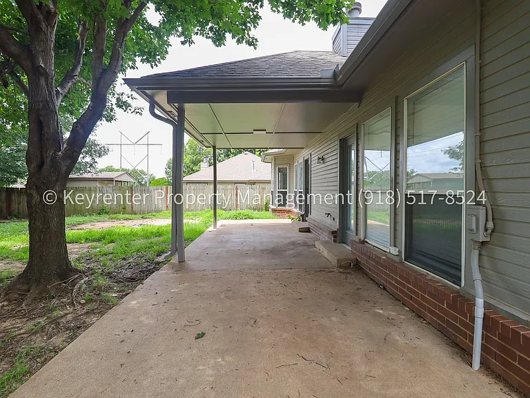 806 W 118th St S — Photo 40