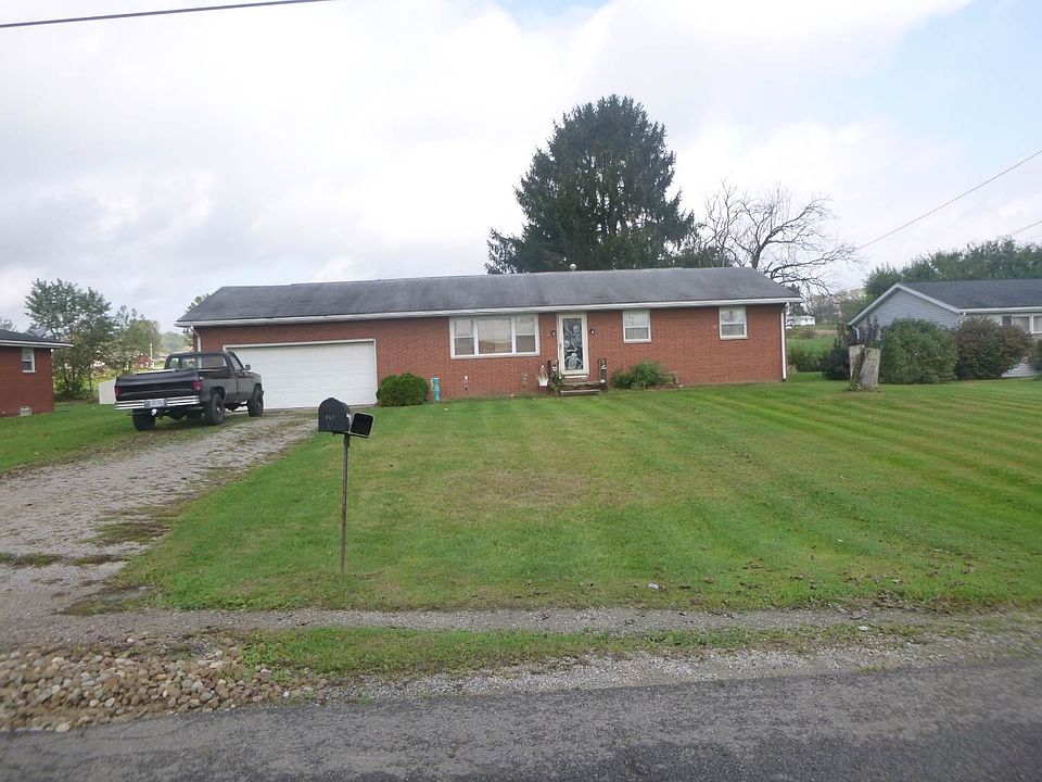 1st image of 164 Valley Dr NE