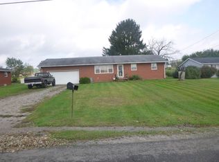 164 Valley Dr NE, Newark, OH 43055