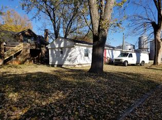 702 N Military St, Lawrenceburg, TN 38464