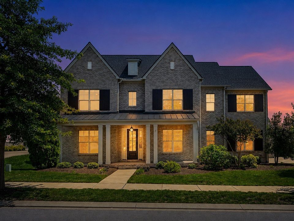 1st image of 513 Central Dr
