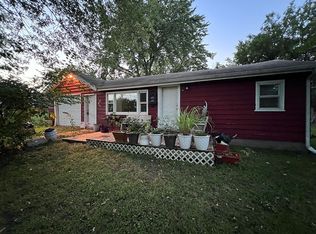 1334 Norfolk Ave, Crete, IL 60417