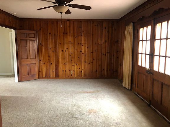 4th image of 187 Oakwood Cir