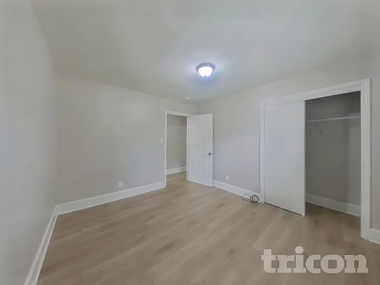 7511 Monroe Rd — Photo 12