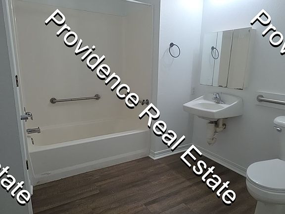4th image of 165 Greene Ln #165