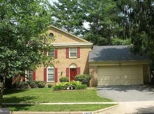 1412 Fallsmead Way, Potomac, MD 20854