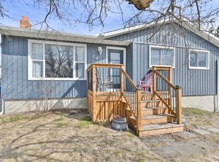 74 Heber St, Quinte West, ON K8V 1N1