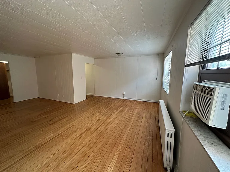 5424 Fifth Ave — Photo 75