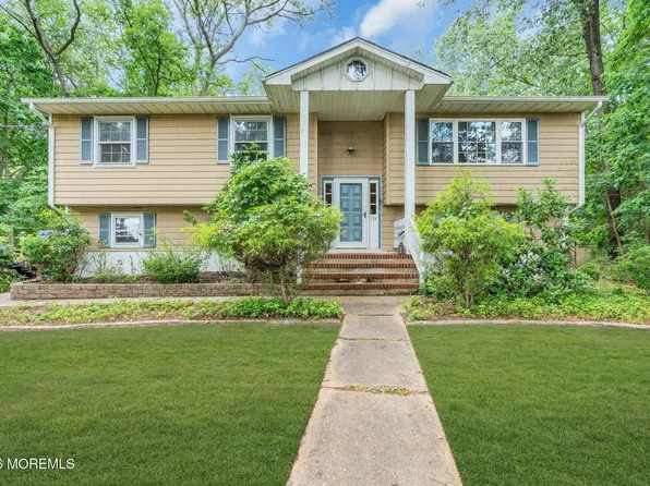 114 Locust Avenue, Howell, NJ 07731