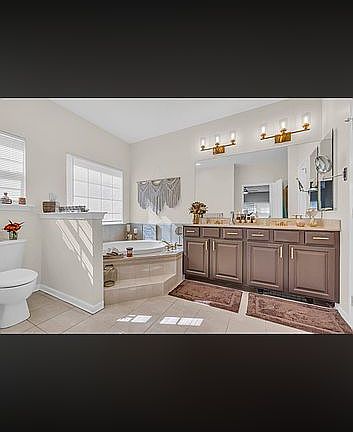 5th image of 45 Verona Dr