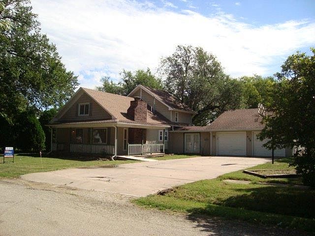 1st image of 408 N Topeka Ave