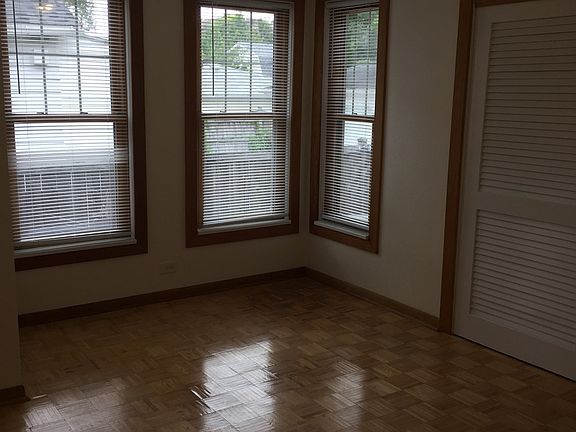 5th image of 5233 W Carmen Ave #1