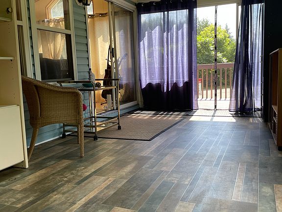 3rd image of 116 Cedardale Rd #25
