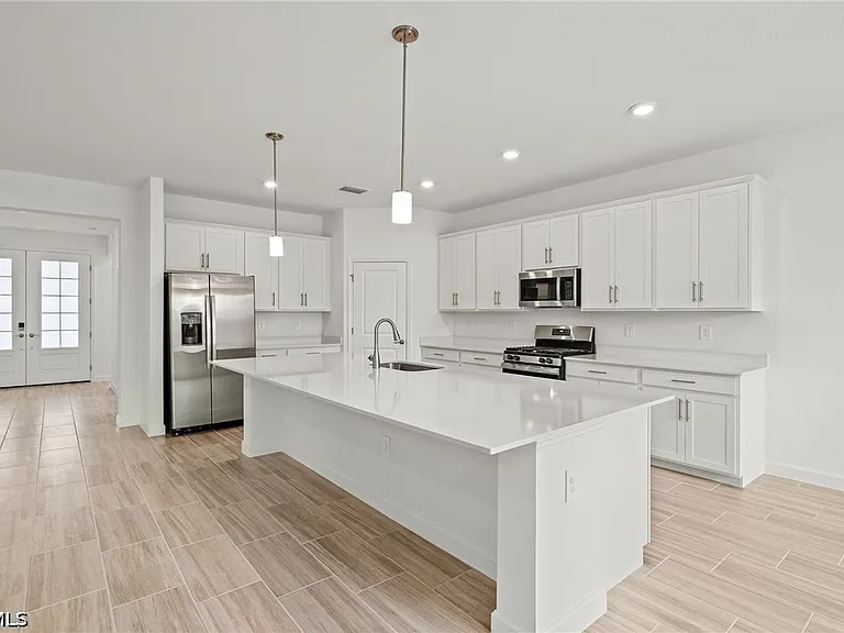 15222 Jadestone Dr — Photo 5