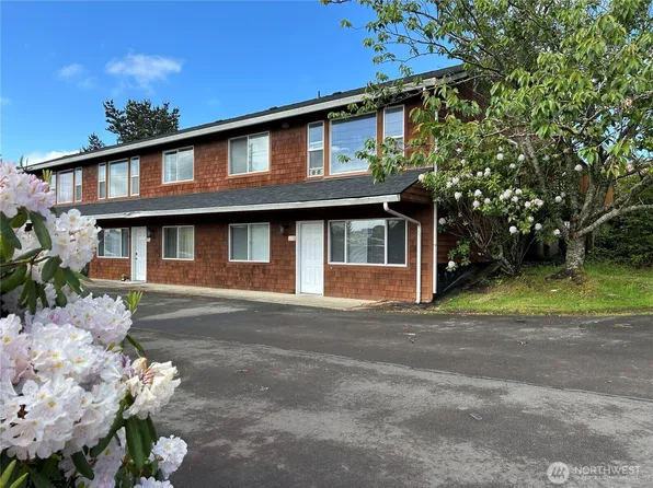 1515 Ocean Beach Boulevard N #101, Long Beach, WA 98631
