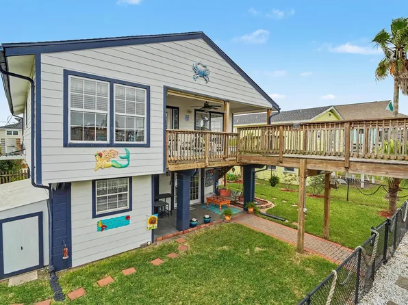 192 Barracuda St, Bayou Vista, TX 77563