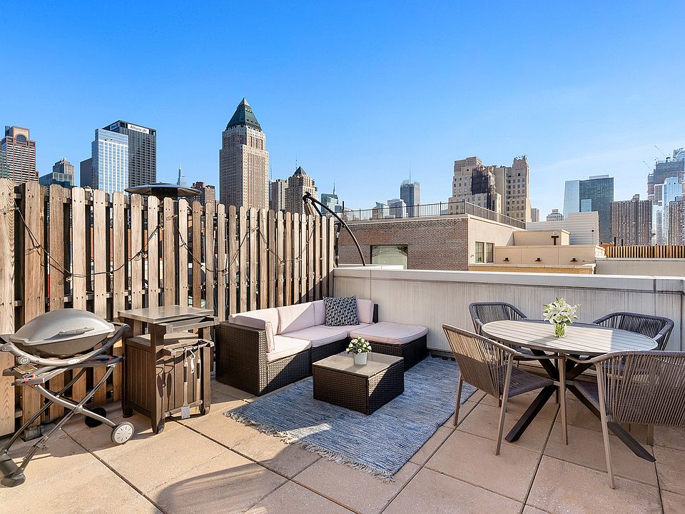 1st image of 454 W 54th St APT 2E