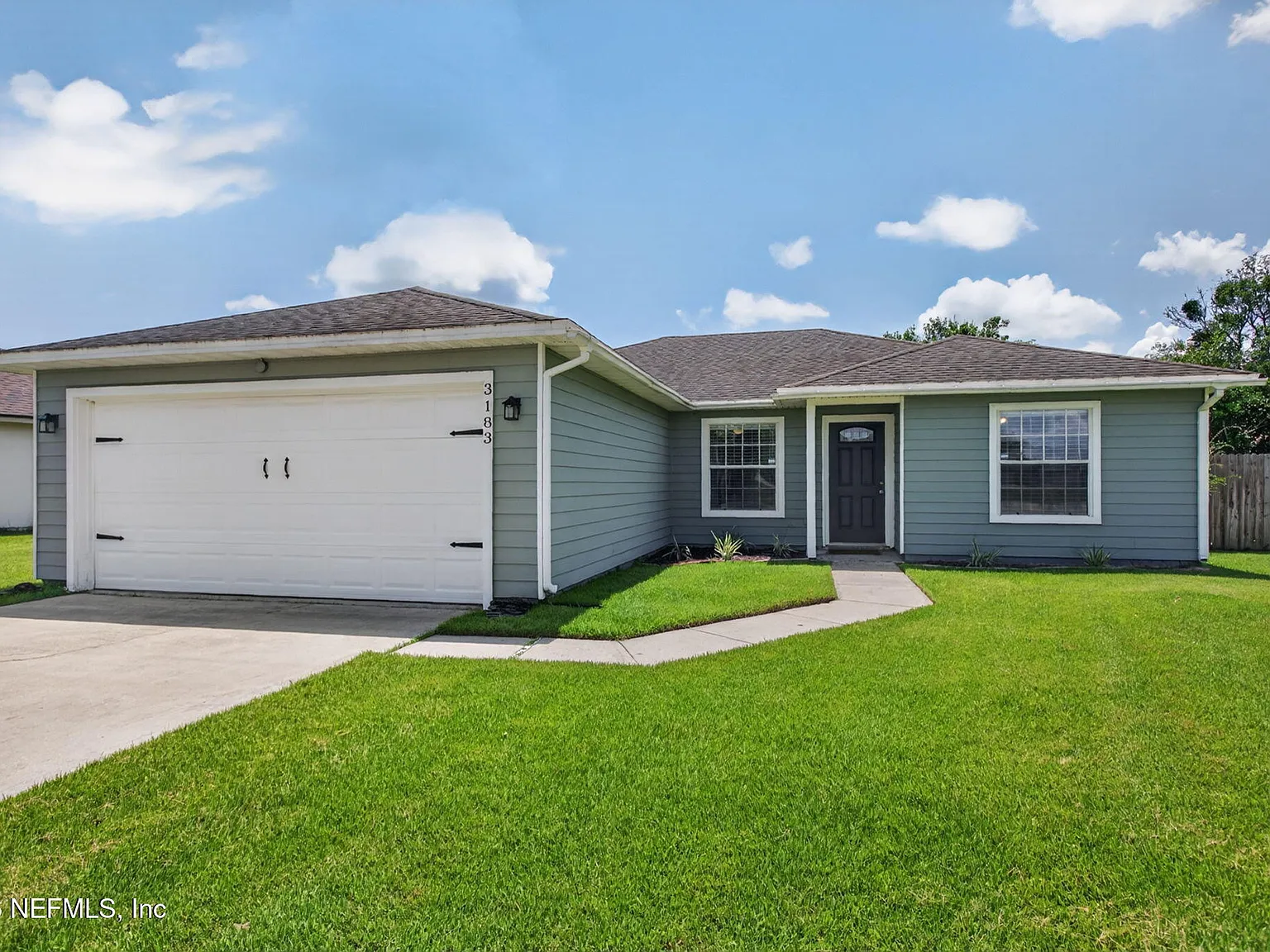 4 bed, 2.0 bath, 1492 sqft, $2,200 — Photo 1