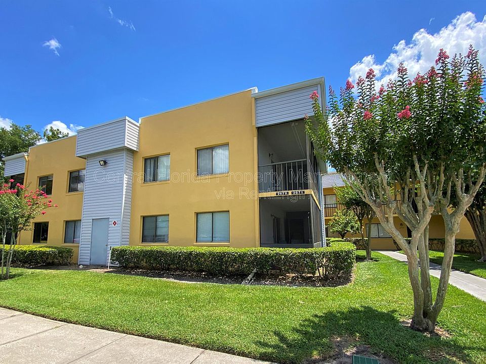 1st image of 2713 Oak Park Way #112