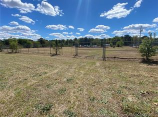 1322 Sand Hill Rd, Hope Mills, NC 28348