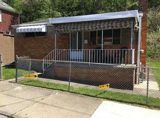 250 Fleet St, Braddock, PA 15104