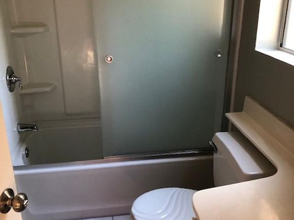 3rd image of 1711 Deanna Way