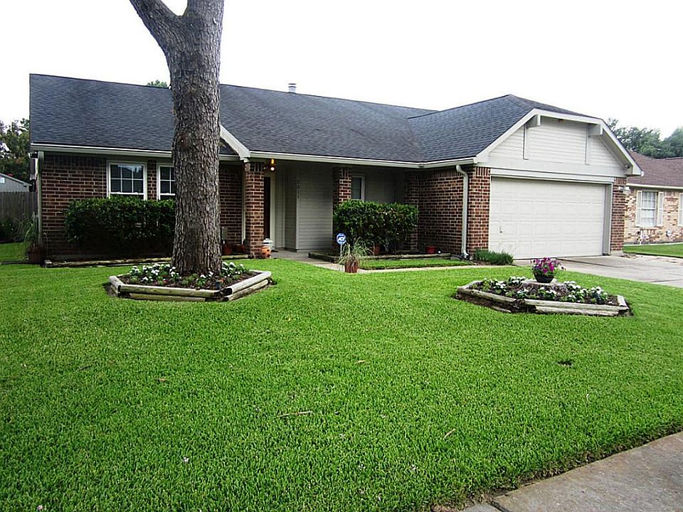 Front View of 9011 Autumn Harvest Drive