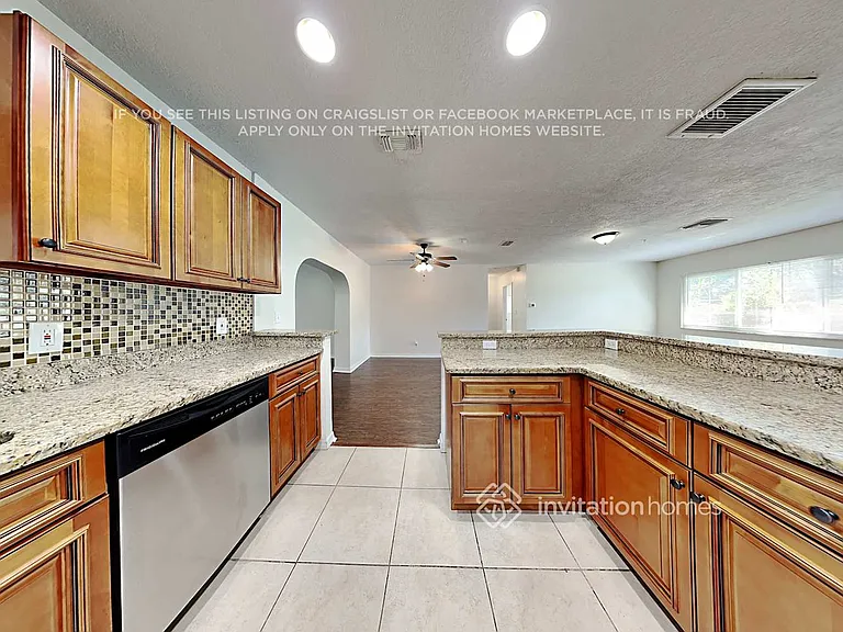 2056 S Belcher Rd — Photo 5