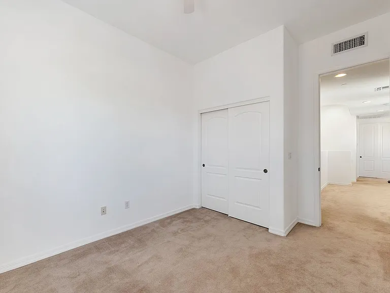 10055 N 142nd St #1330 — Photo 9