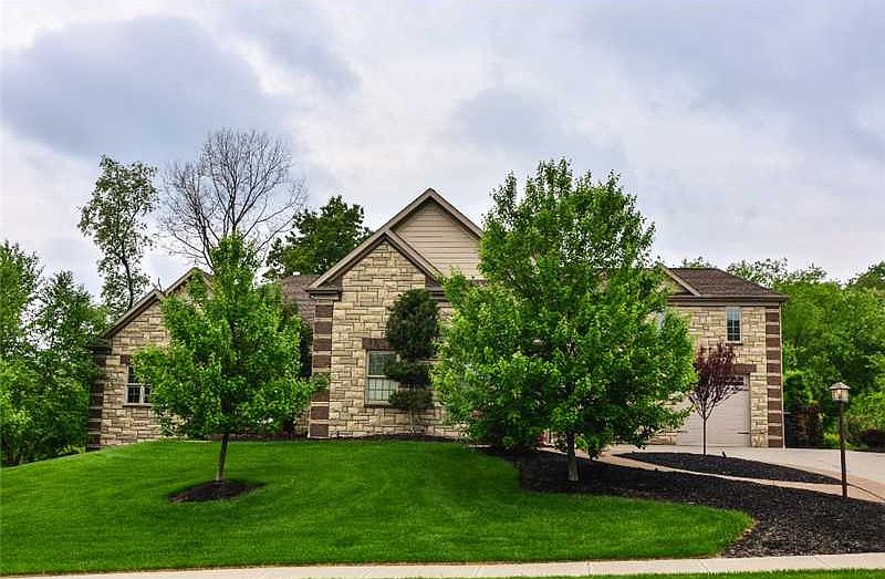Stunning Contemporary!