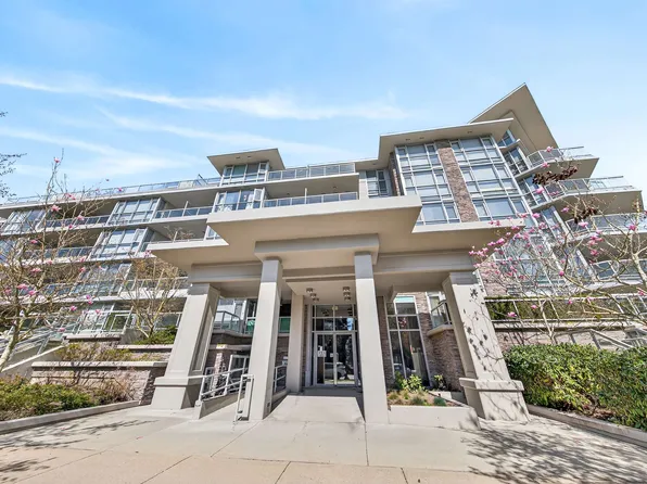 9373 Hemlock Dr #208, Richmond, BC V6Y 4J9